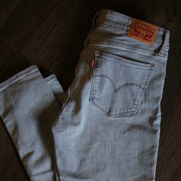 Brand New Levi’s - Picture 2 of 4